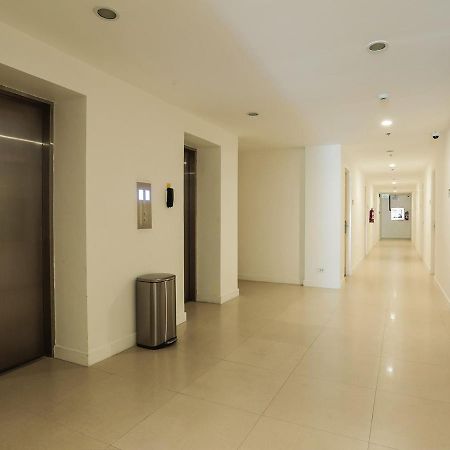 Go Hotels Manila Airport Road Paranaque City Eksteriør billede